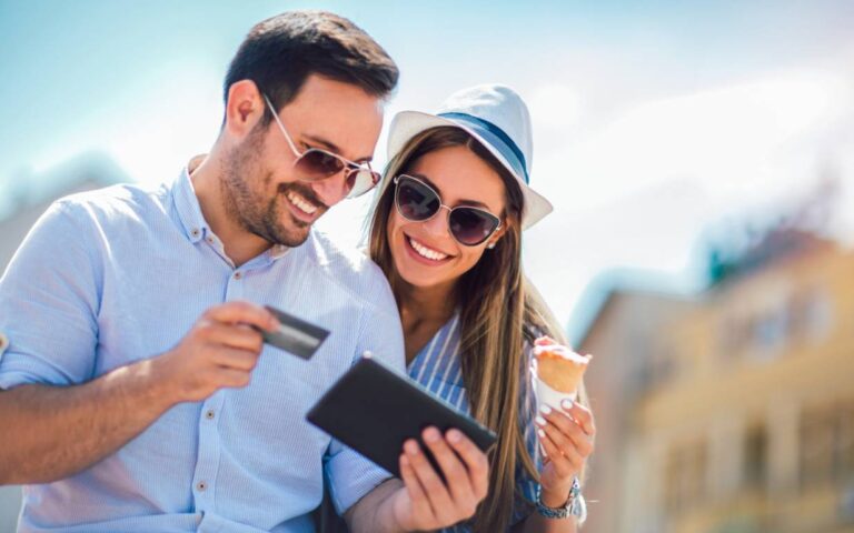 Tarifas y comisiones de MoneyGram: ¿cuánto cuesta enviar dinero?