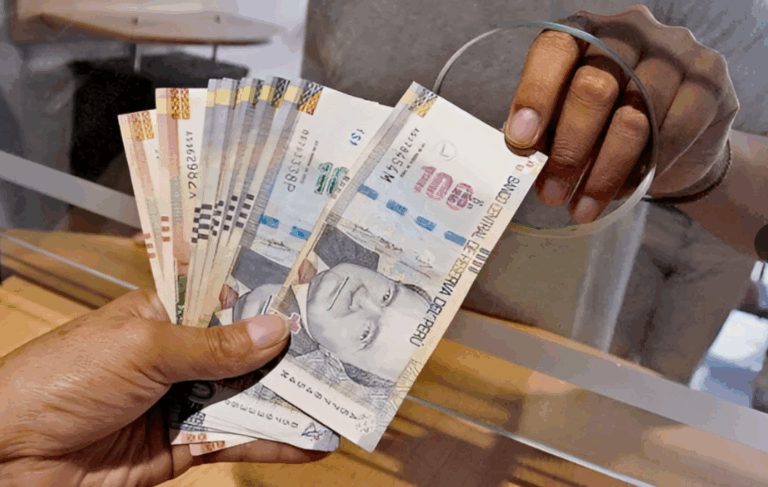 Mejores apps para enviar dinero a Perú en 2025