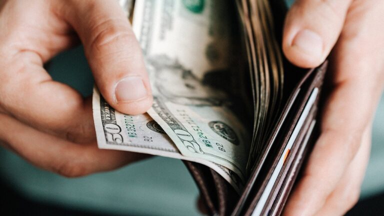 Recibir dinero del extranjero sin comisiones: de forma segura y rápida
