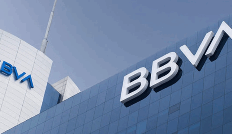 ¿Cuánto tarda una transferencia internacional del BBVA en 2025?